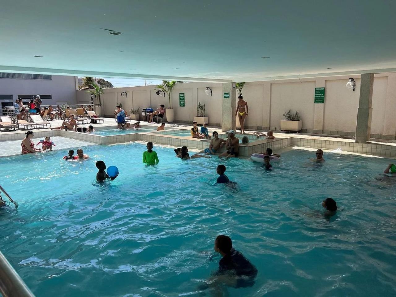 Piazza Diroma Com Acesso Ao Acqua Park Em Caldas Novas Exteriör bild