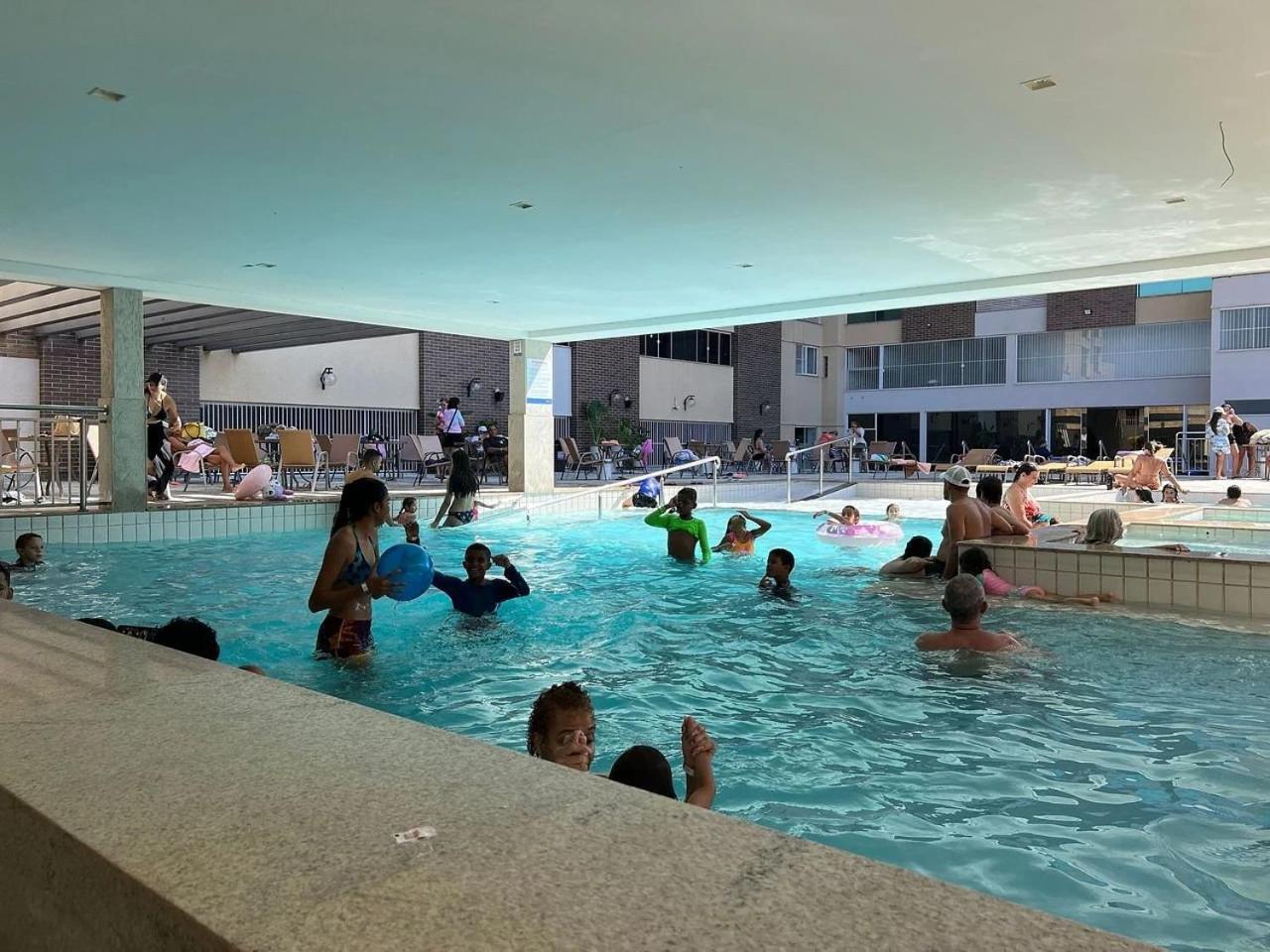 Piazza Diroma Com Acesso Ao Acqua Park Em Caldas Novas Exteriör bild